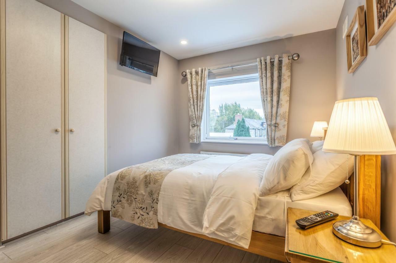 Tintawn House Hotel Сандифорд Екстериор снимка