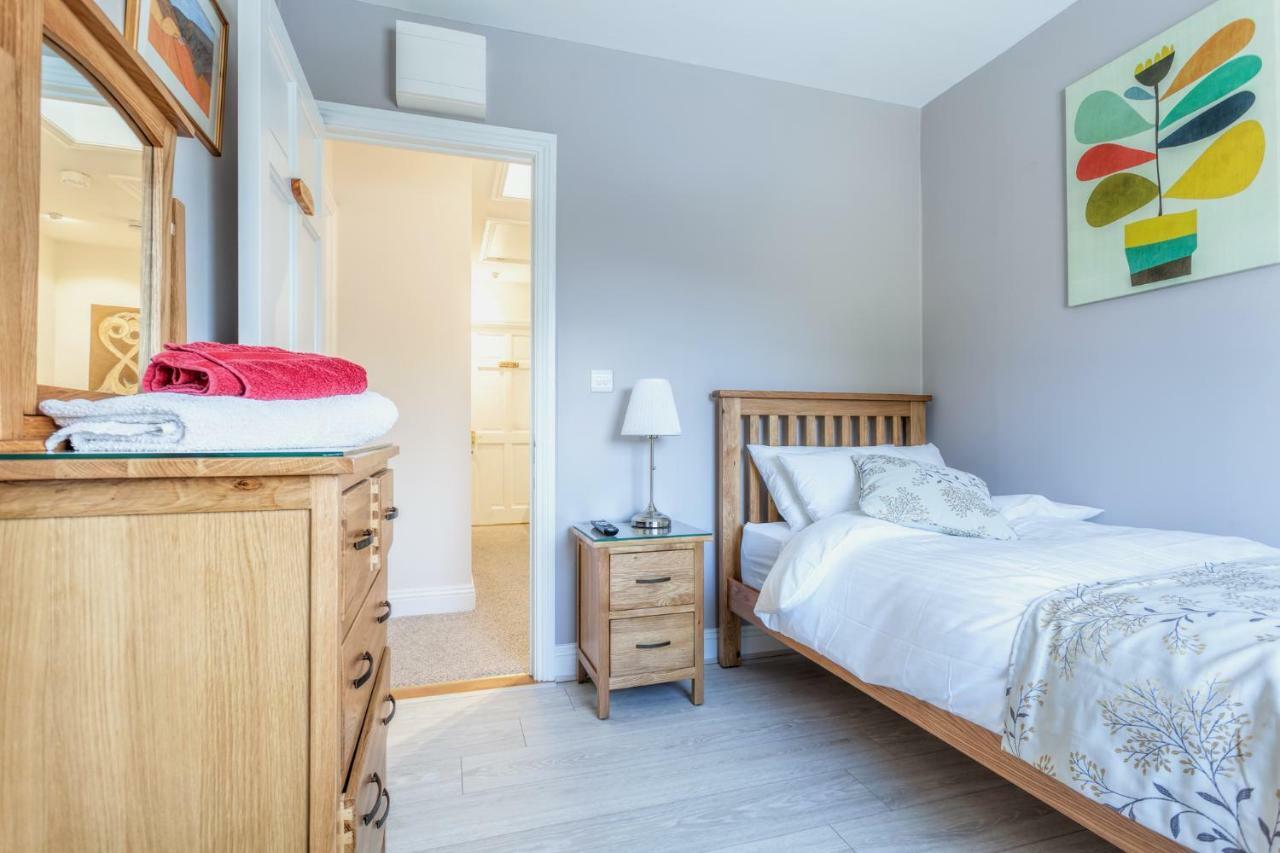 Tintawn House Hotel Сандифорд Екстериор снимка