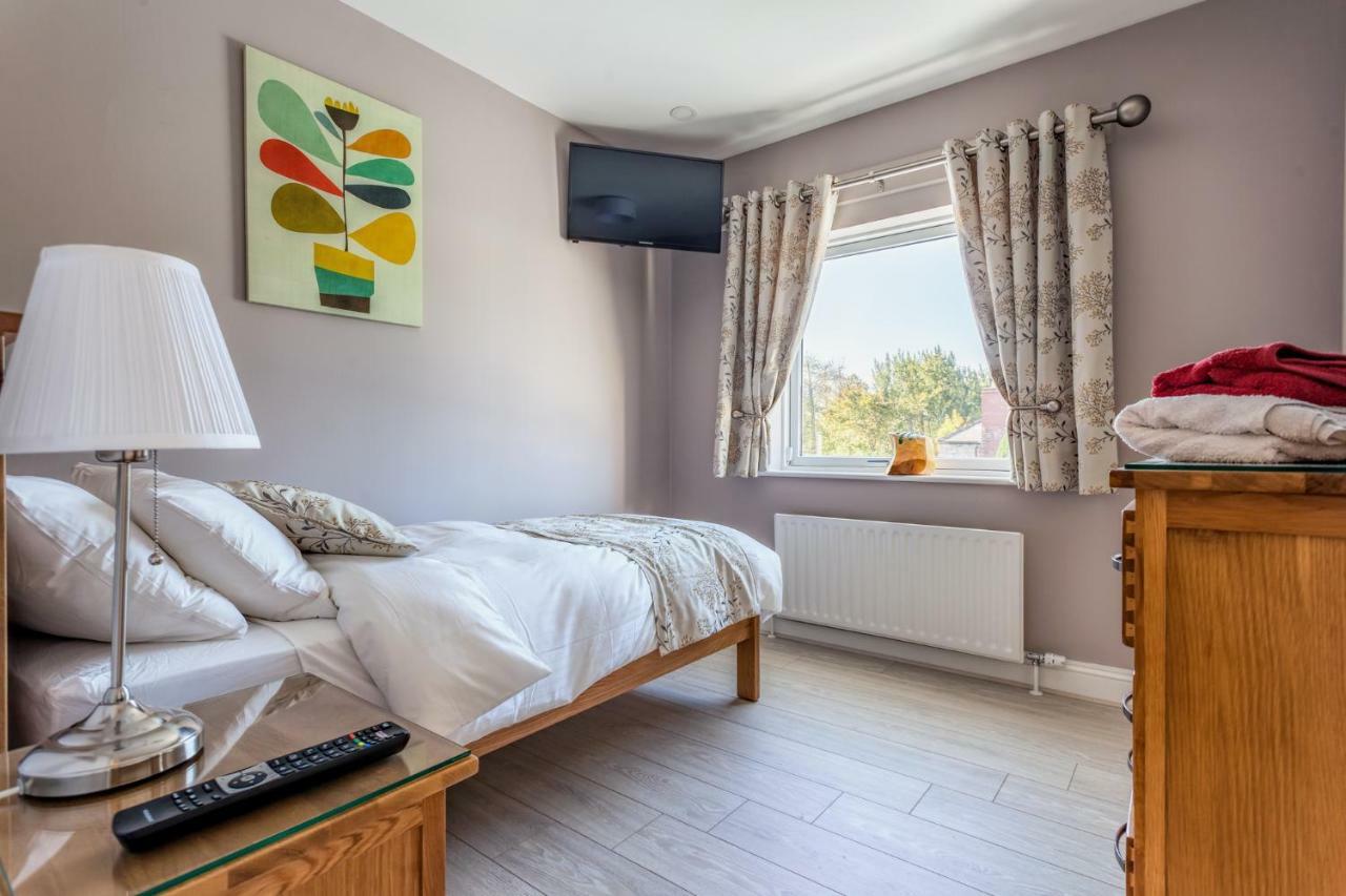 Tintawn House Hotel Сандифорд Екстериор снимка